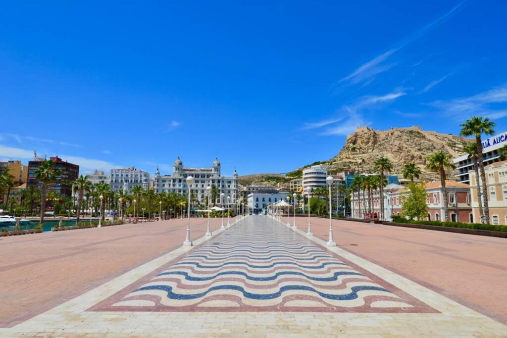 Penthouse In Old City Center By Nras Lägenhet Alicante Exteriör bild